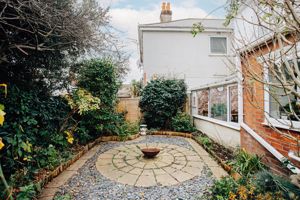 Photo 13- click for photo gallery